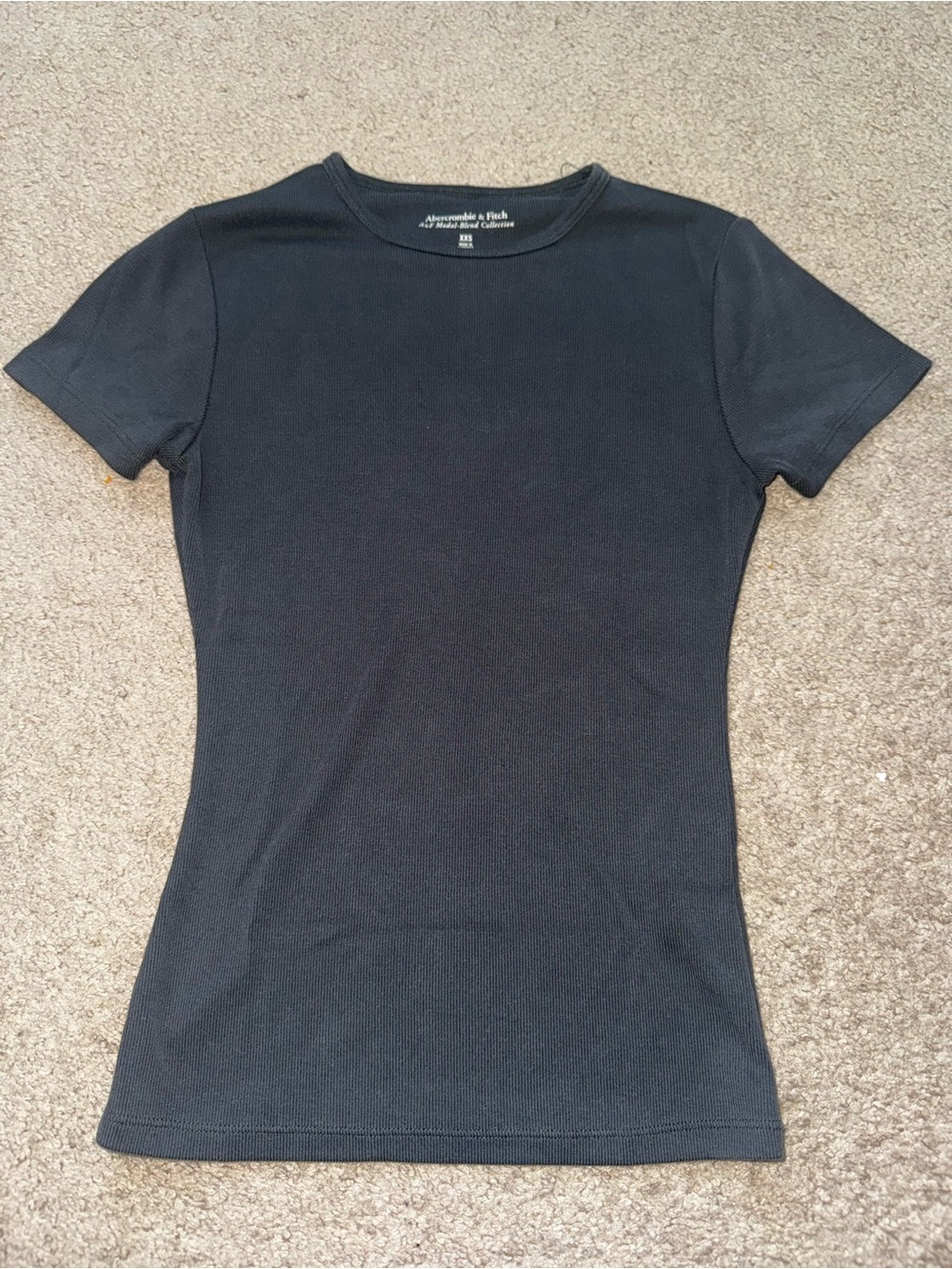 Abercrombie and Fitch fitted tee size xxs